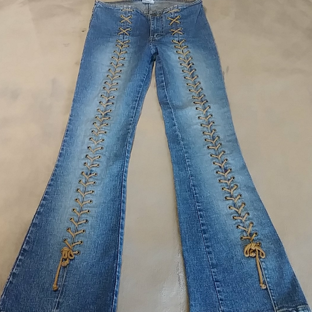 Vintage Lace Up Mudd Jeans Size 3 Flare Cut